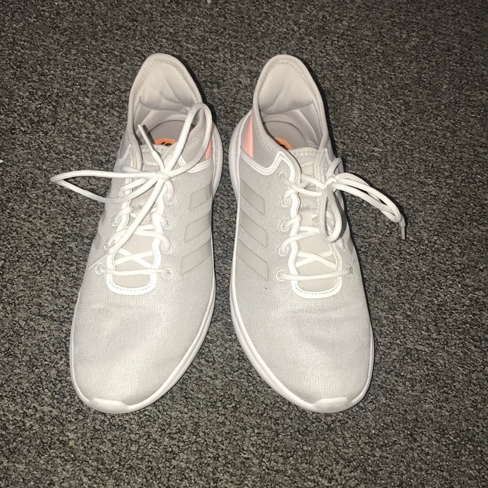 Adidas cloud foam shoes